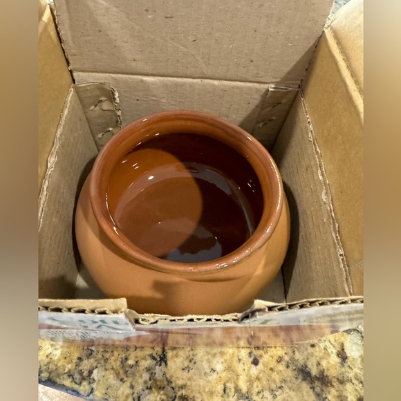 Terra Cotta Salsa Bowl - Picture 4 of 6
